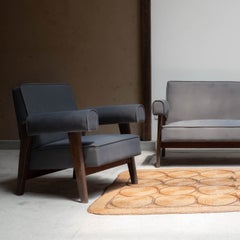 Set composto da divano e poltrone, set da salotto di Pierre Jeanneret, India, anni '60