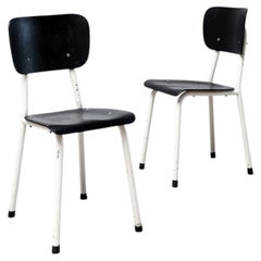 Silla escolar vintage, diseño sencillo, años 70