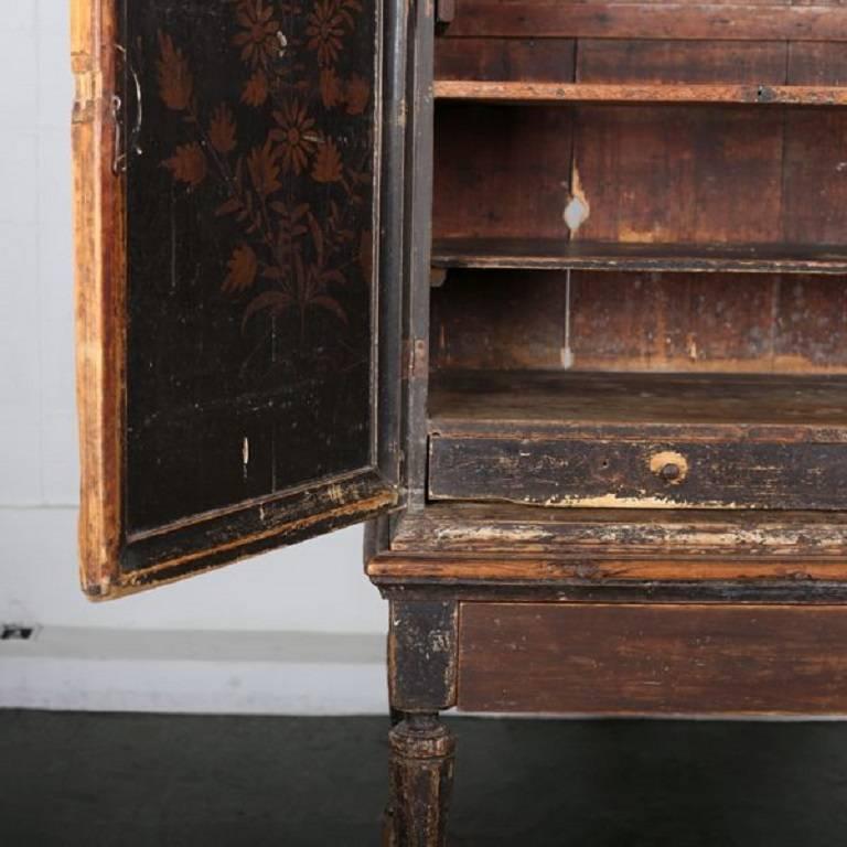 A very rare grand 18th century period cabinet, originally made in Sweden, and painted in Japan then delivered back to Sweden, a perfect cooperation between Japanese and Swedish styles.

There are unique Japanese paintings in the back side of