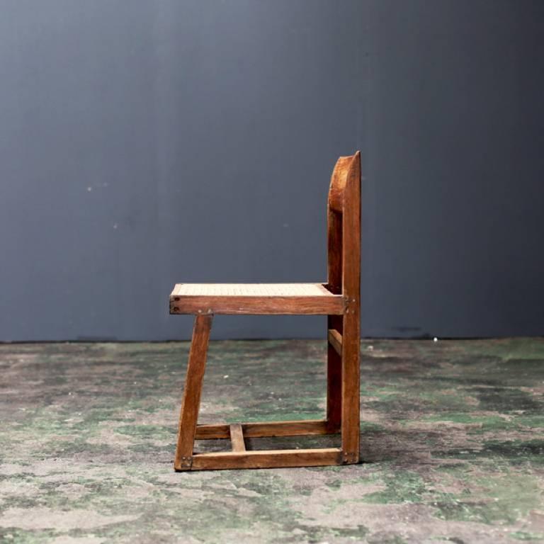 Indian Small Box Chair by Pierre Jeanneret