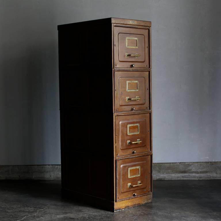 French Strasbourg Four Drawers Cabinet, circa 1920 For Sale