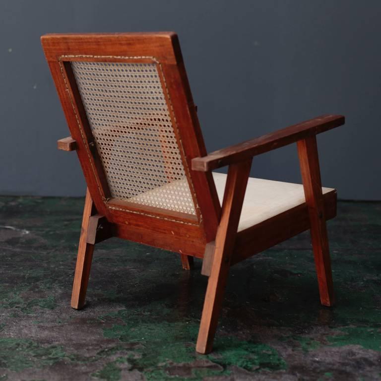 Indian Vintage Easy Chair With Wood Seat At 1stdibs Indian Vintage Easy Chair With Wood Seat In Good Condition For Tokyo Jp