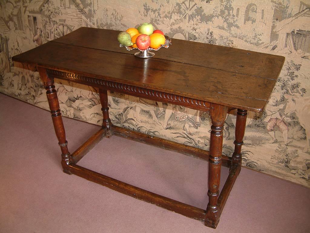 17th Century Oak Refectory Supper Dining Table Dating from, circa 1680 In Good Condition In East Sussex, GB