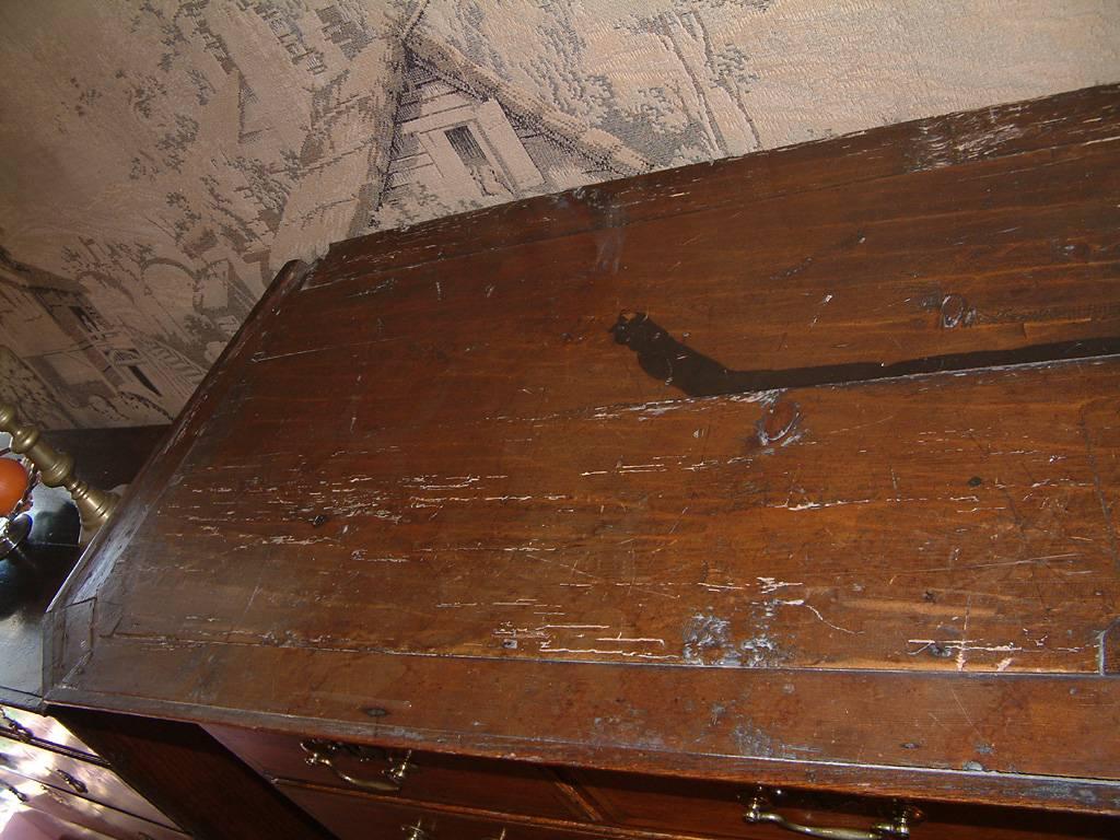 Small George II Oak Chest on Chest with Concave Starburst Inlaid Panel 2