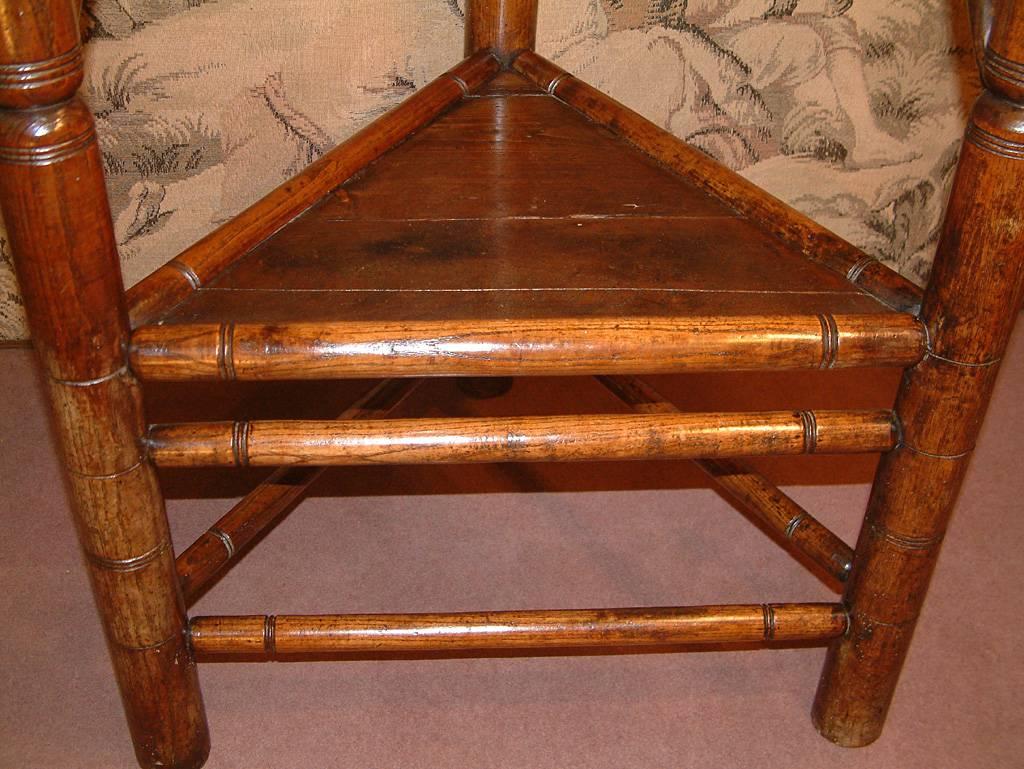 Jacobean Mid-17th Century Oak Turners Chair Dating from circa 1650 For Sale