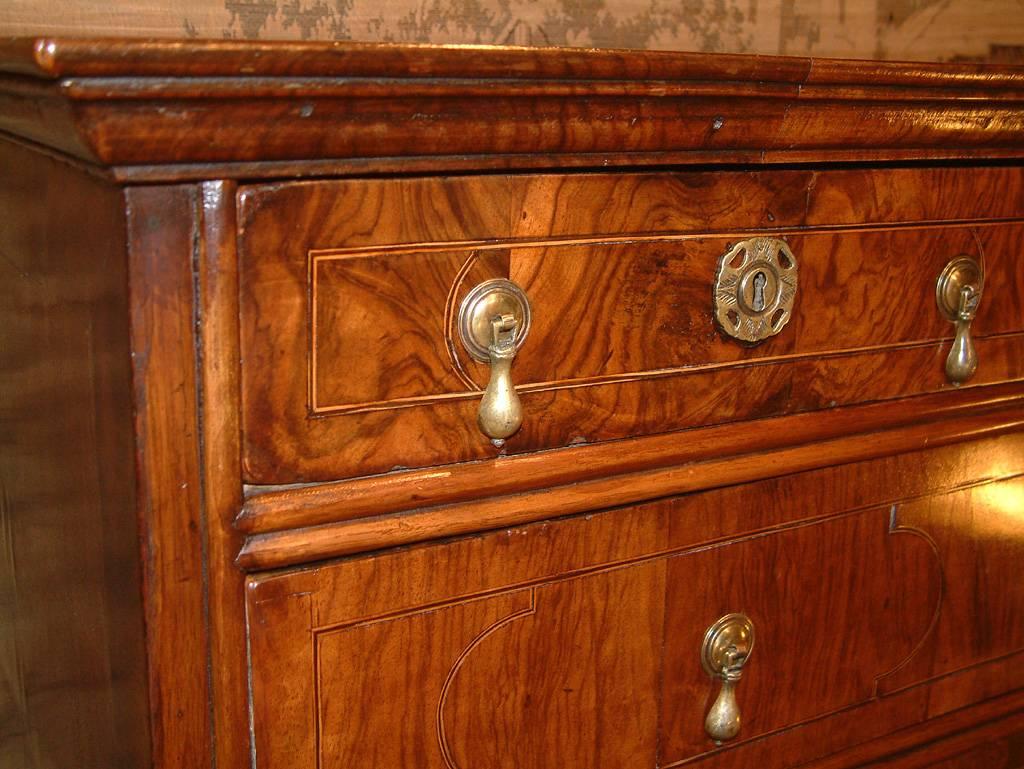 Holly 17th Century Figured Walnut Chest of Drawers, circa 1690 For Sale