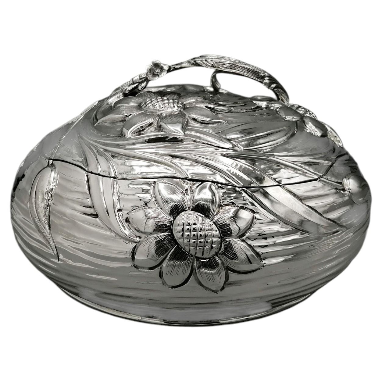 20th Century Italian Sterling Silver Decorative Box For Sale