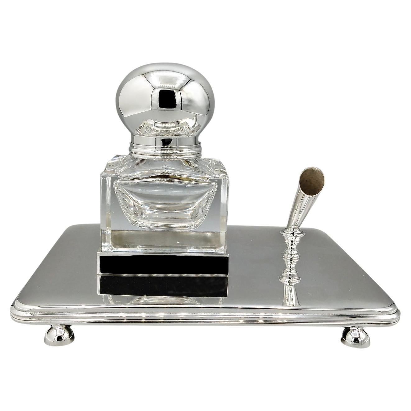 XXI Century Italian Sterling Silver Inlstand in vendita