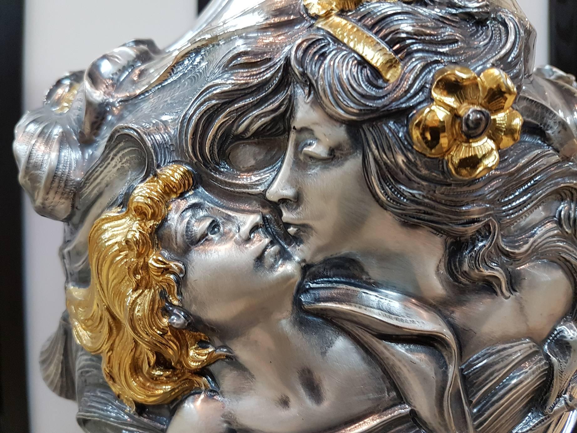 20th Century Art Nouveau Revival Italian Sterling Silver Vase  For Sale 3