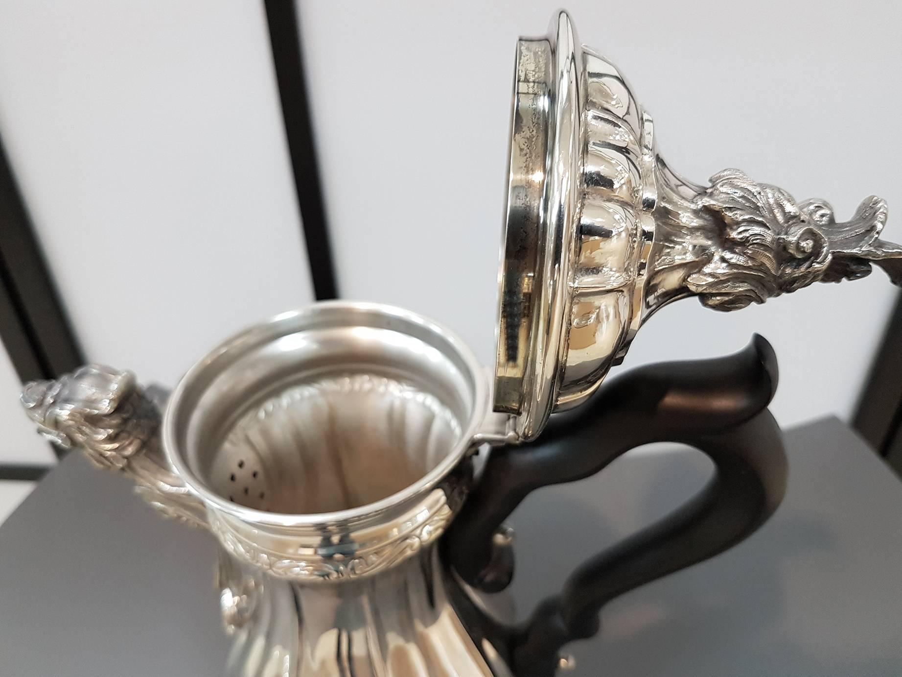 Late 20th Century 20th Century Italian Silver Coffeepot Venetian revival For Sale