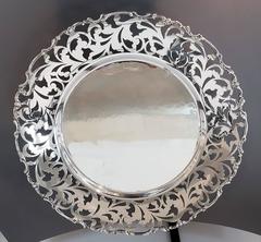 Plato calado de plata de ley italiana del siglo XX