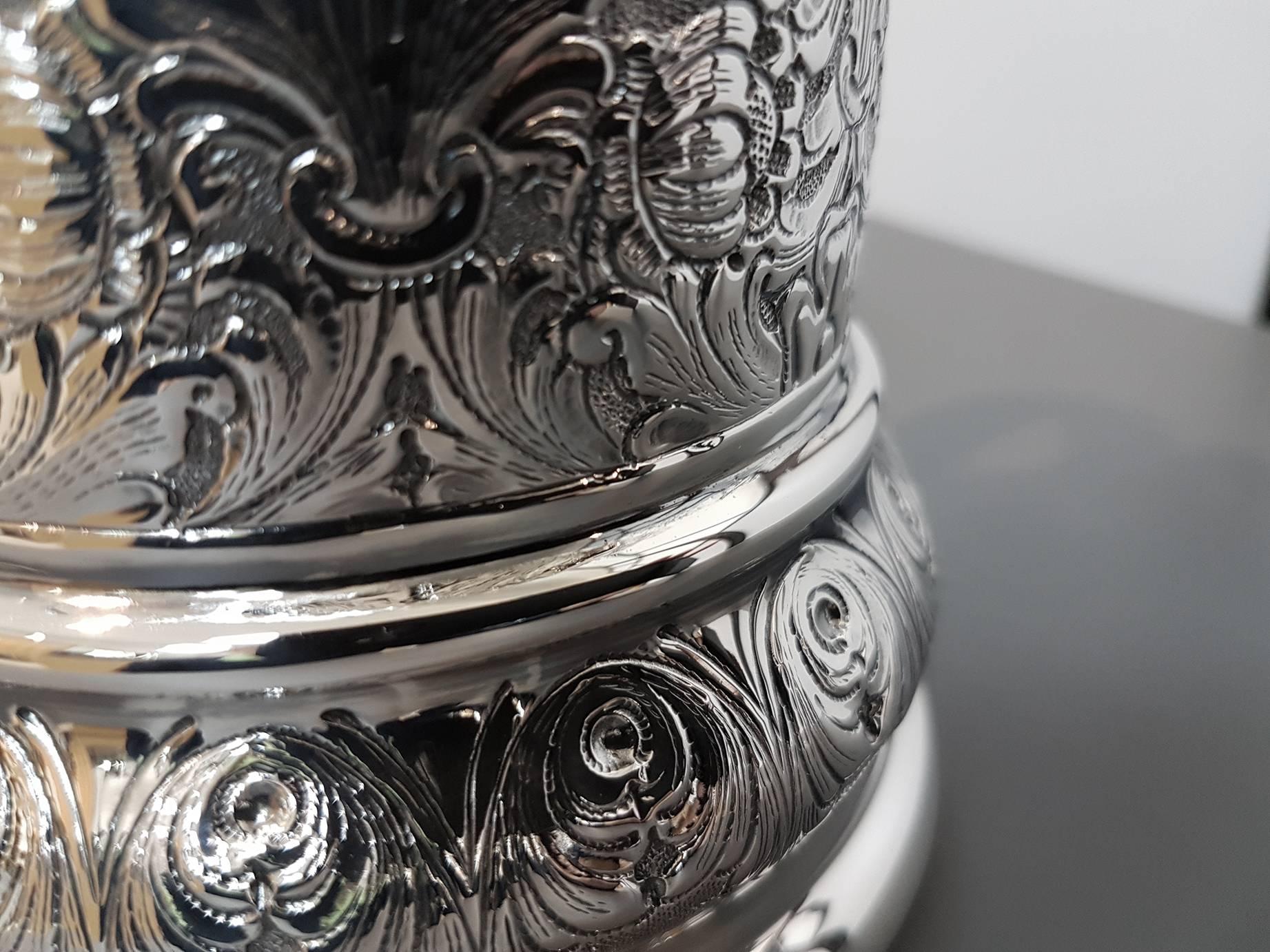 20th Century Italian Sterling Silver Tankard Victorian revival ceased, embossed For Sale 4