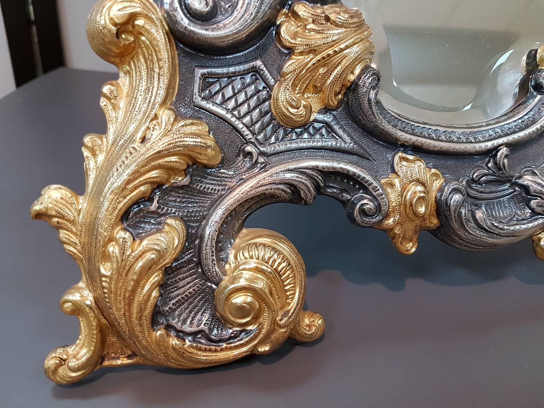 Miroir de table baroque italien du XXe siècle en argent sterling, style renaissance Excellent état - En vente à VALENZA, IT