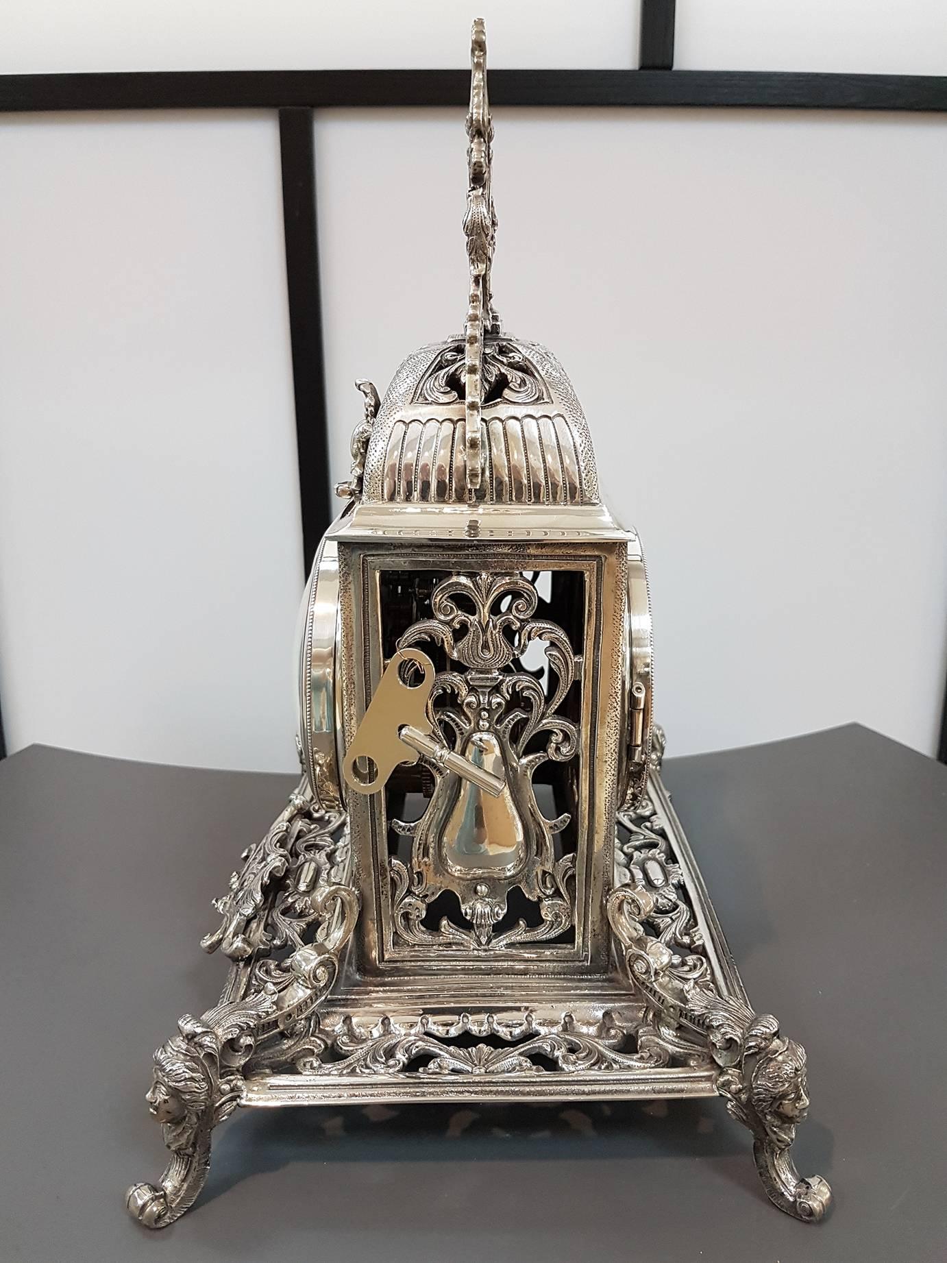 Solid silver 800 silver neo-Gothic silver table clock. The clock was made in casting and chiselling.
Mechanical mechanism
