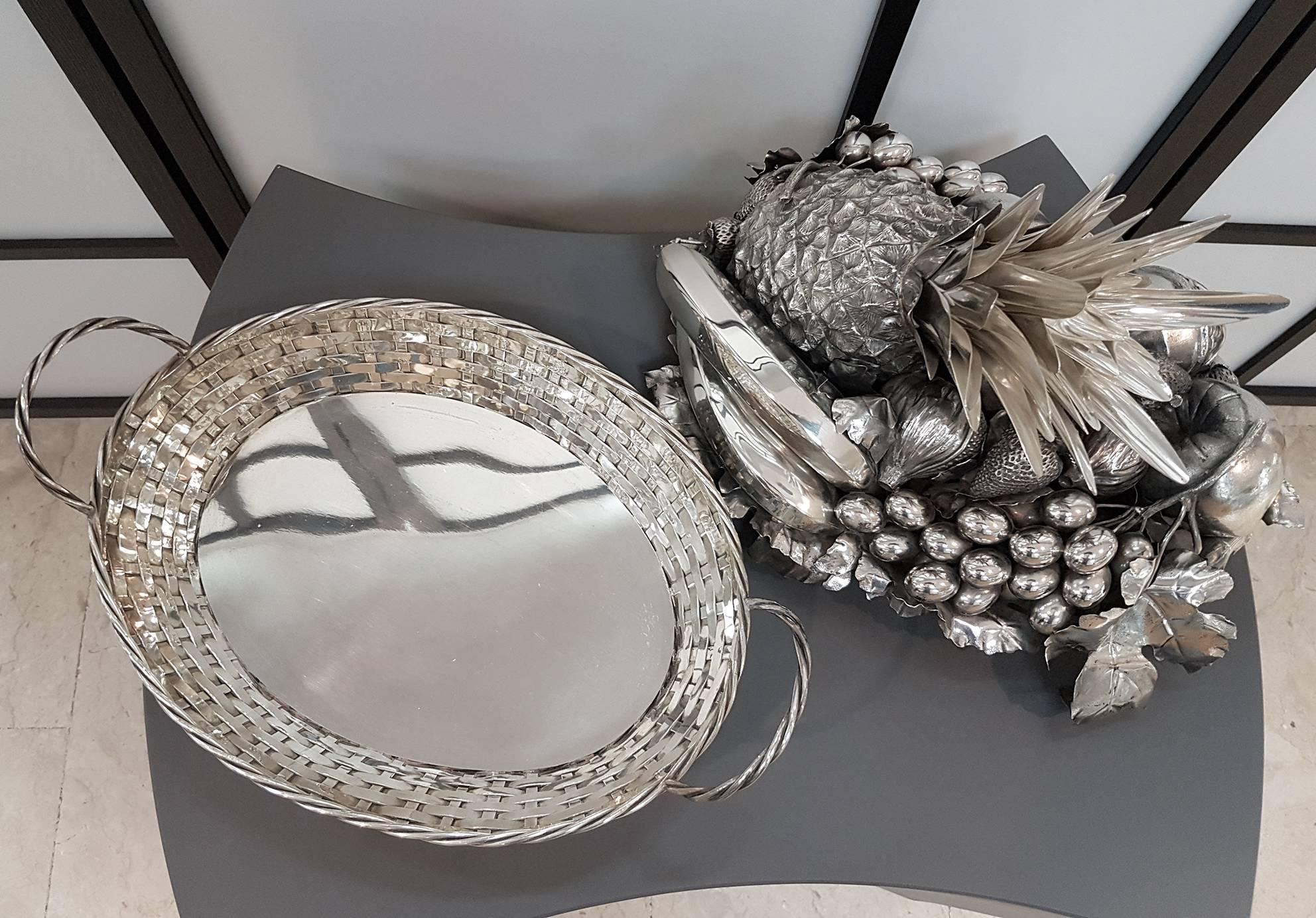 Hand-Crafted 20th Century Italian Sterling Silver oval Basket with fruit Centrepiece