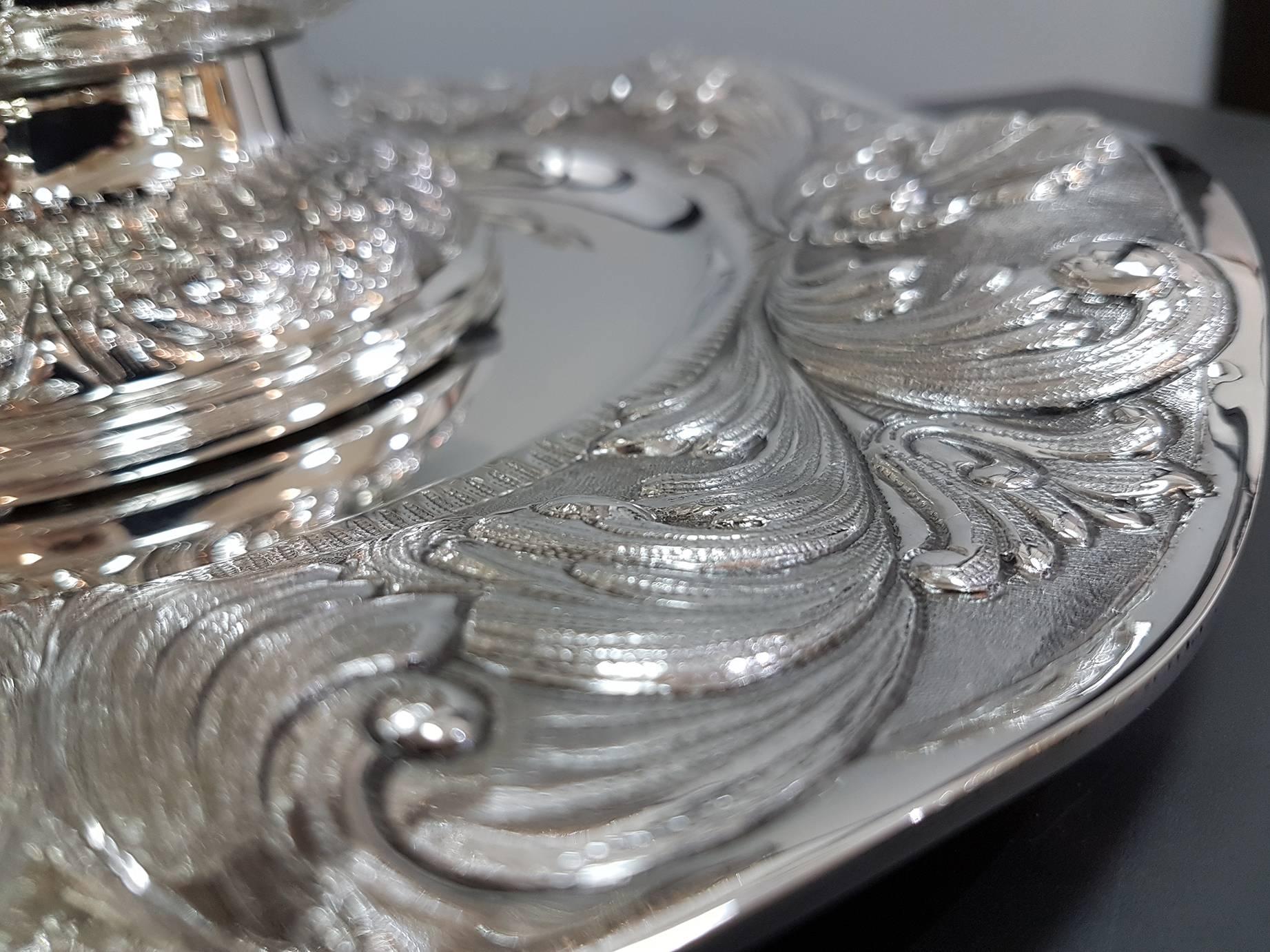 Runde Terrine und Schale aus italienischem geschwungenem Silber im Barockstil des 20. Jahrhunderts im Angebot 1