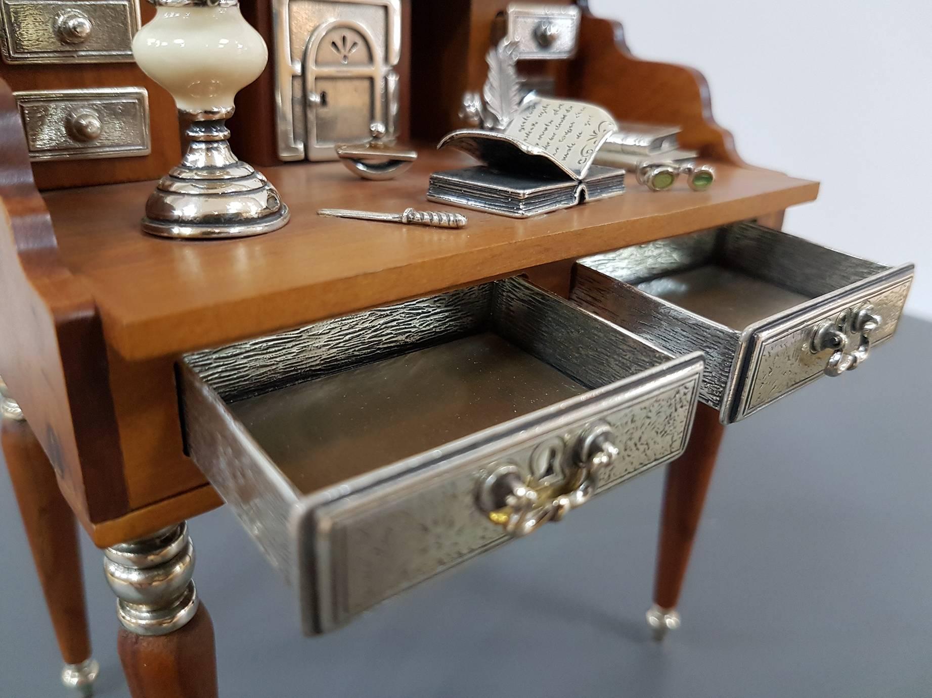 20th Century Sterling Silver Writing Desk Miniature In Excellent Condition In VALENZA, IT