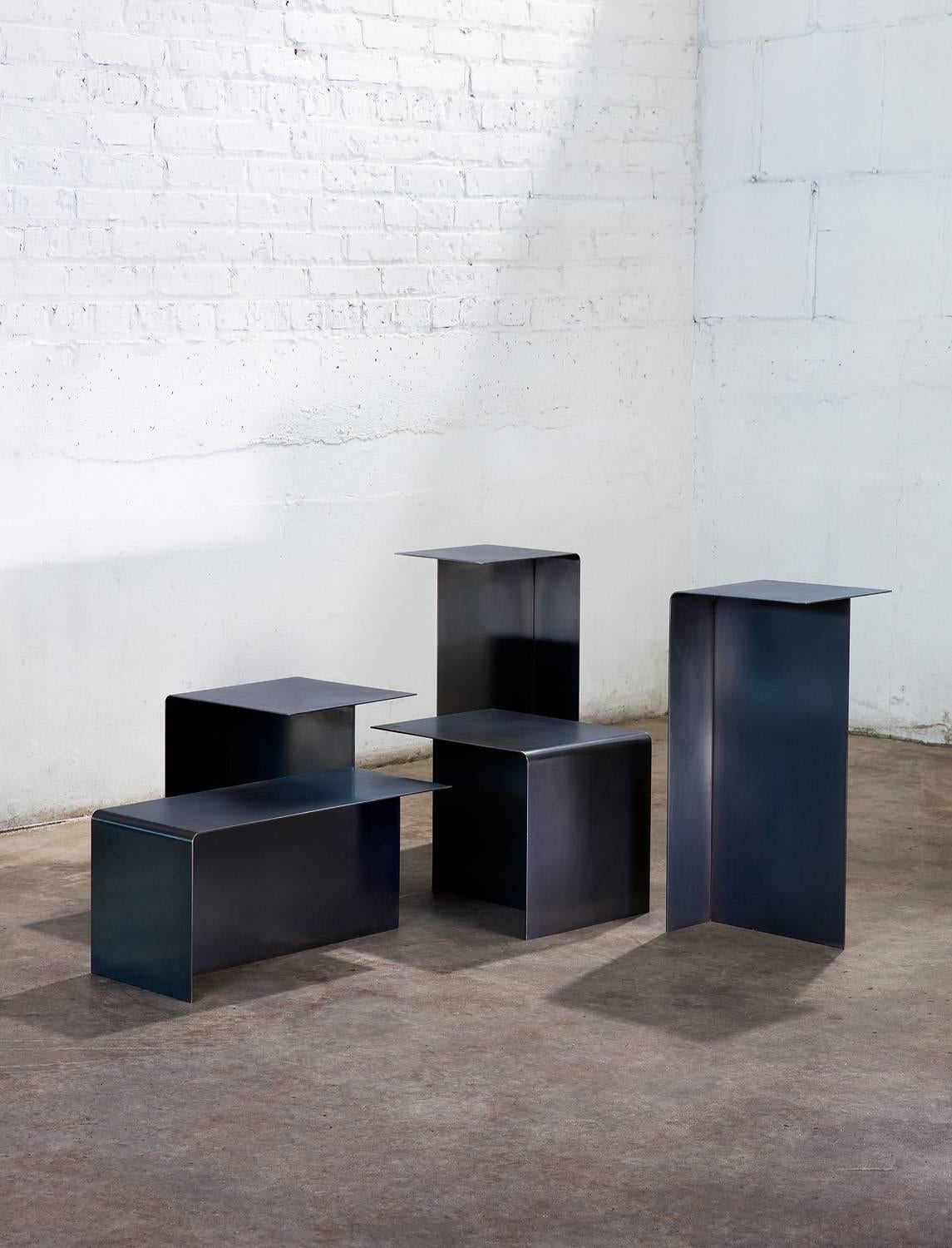 Modular T Tables for Cocktail and Coffee Table, Made of Darkened Stainless Steel im Zustand „Neu“ im Angebot in Chicago, IL