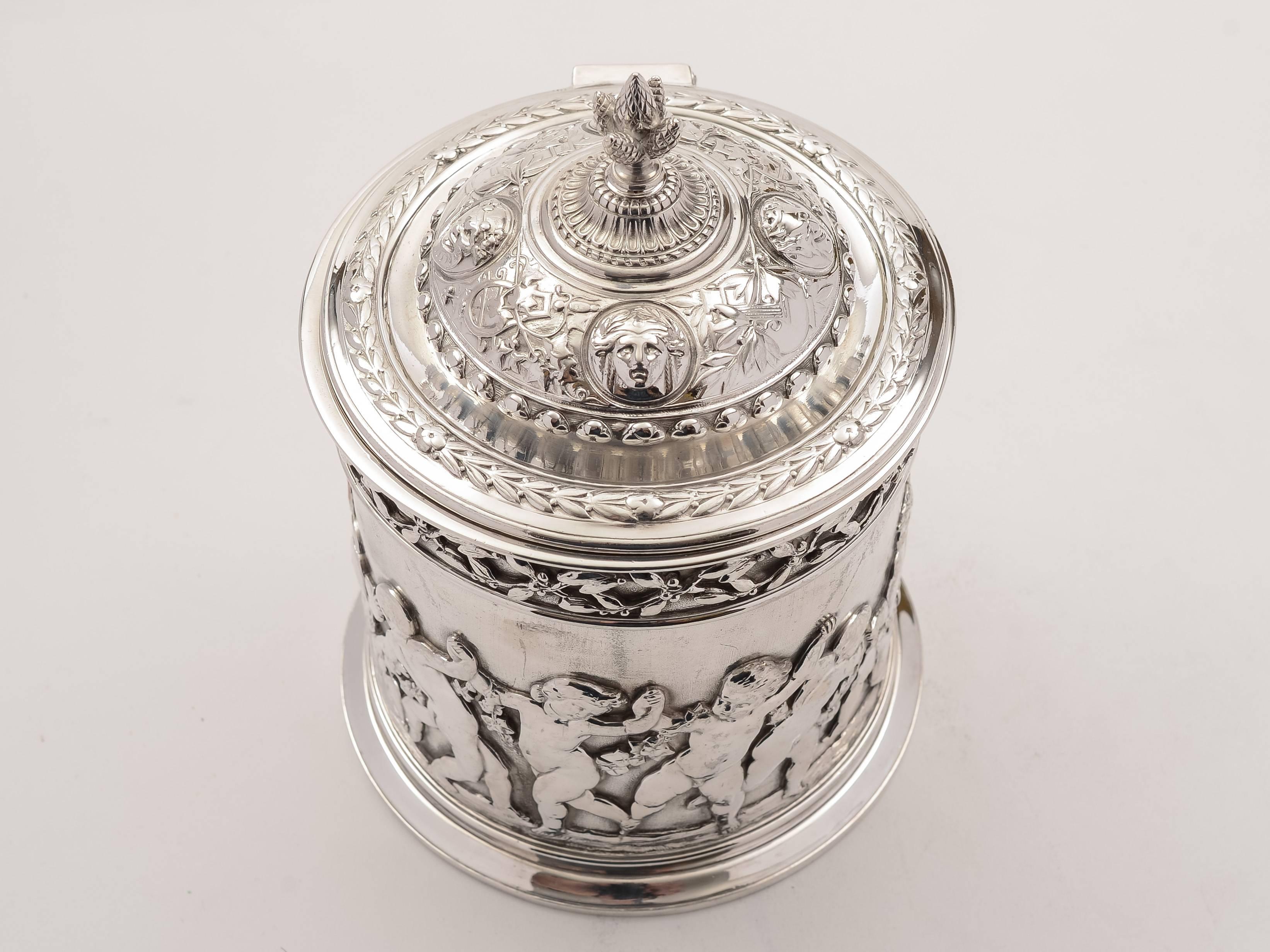 Late 19th Century 19th Century Victorian Silver Plated Elkington Biscuit Barrel or Cookie Jar For Sale
