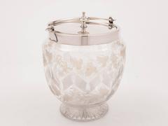 20th Century Edwardian Etched Glass Biscuit Barrel/Cookie Jar, circa 1905