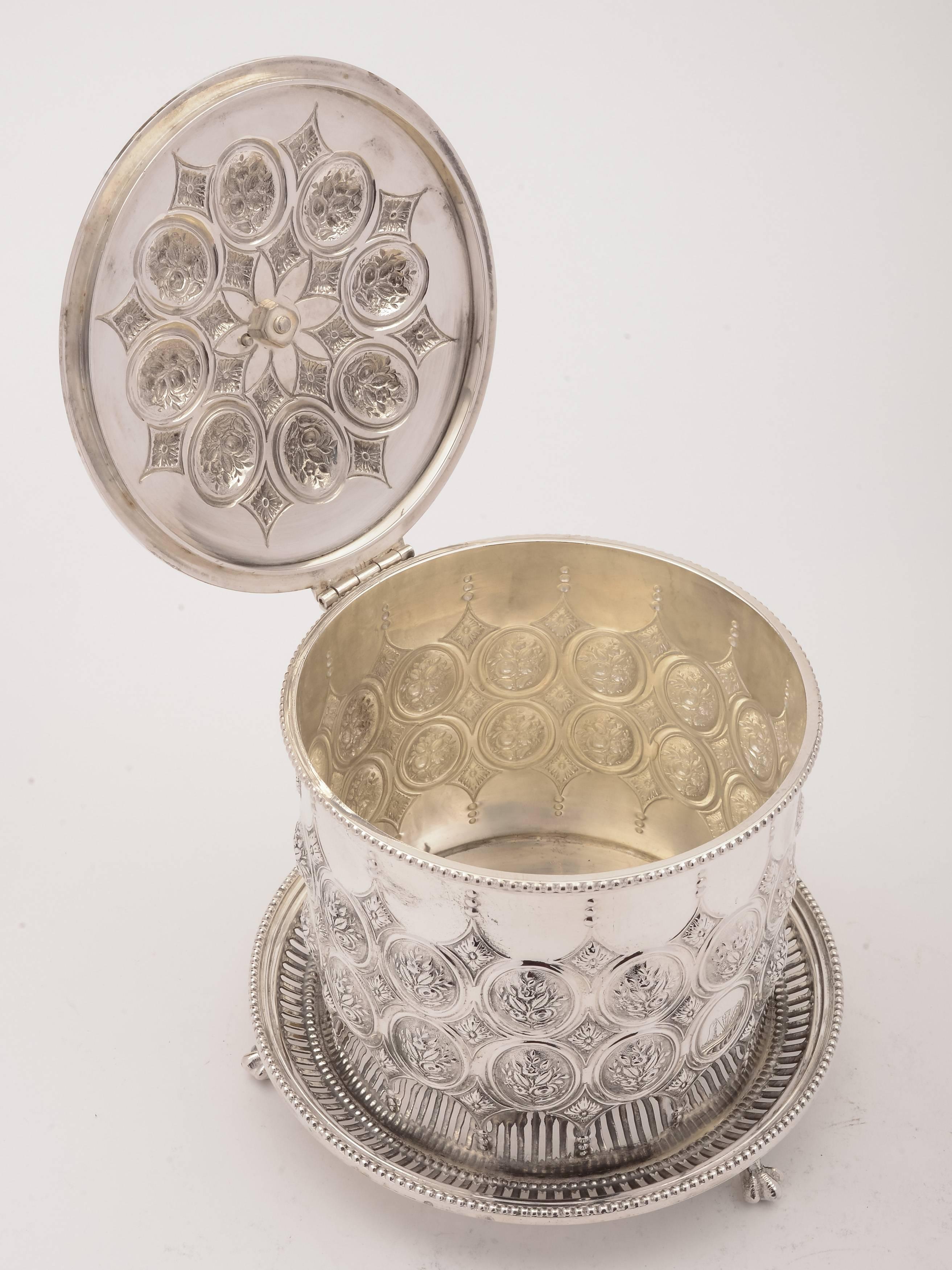 European Victorian Silver Plated Biscuit Box/Cookie Jar, circa 1880 For Sale