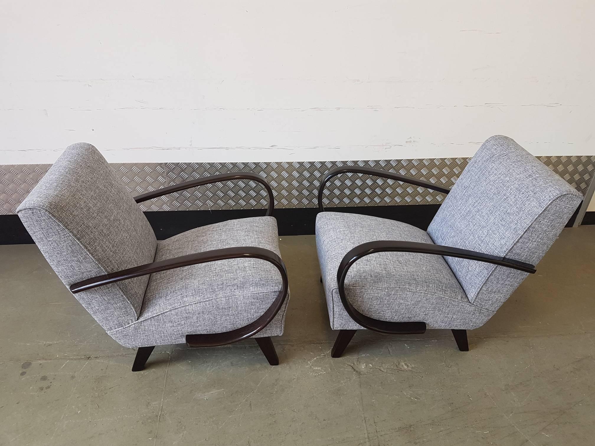 Art Deco Pair of Jindrich Halabala Lounge Chairs, 1930