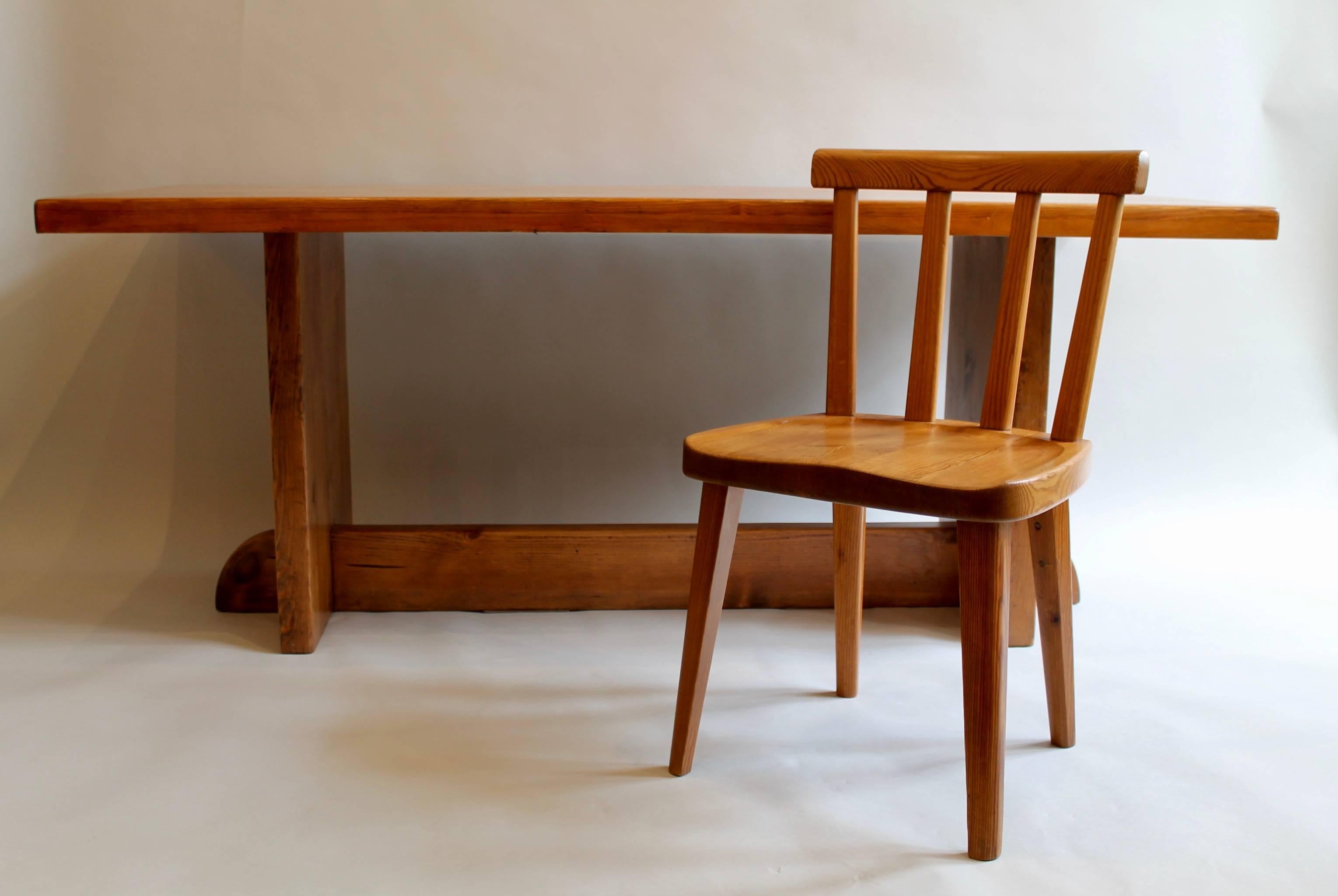 Scandinavian Modern Pine Dining Table with Six Matching Chairs by Axel Einar Hjorth