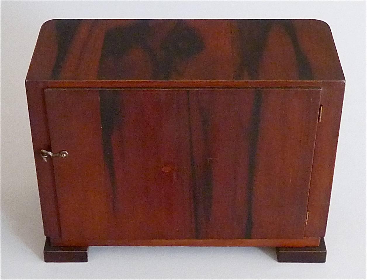 Great Art Deco Bauhaus Wood Chrome Mantle Desk Clock 1930 Kienzle Junghans In Good Condition In Nierstein am Rhein, DE