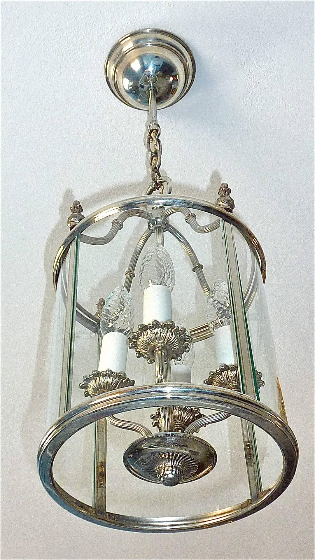 Signed and beautiful silvered brass lantern or pendant lamp made by the Italian designer Gaetani Sciolari circa 1960-1970 in Italy. The fabulous of vintage light takes four E14 European standard screw bulbs to illuminate. The lantern looks like a