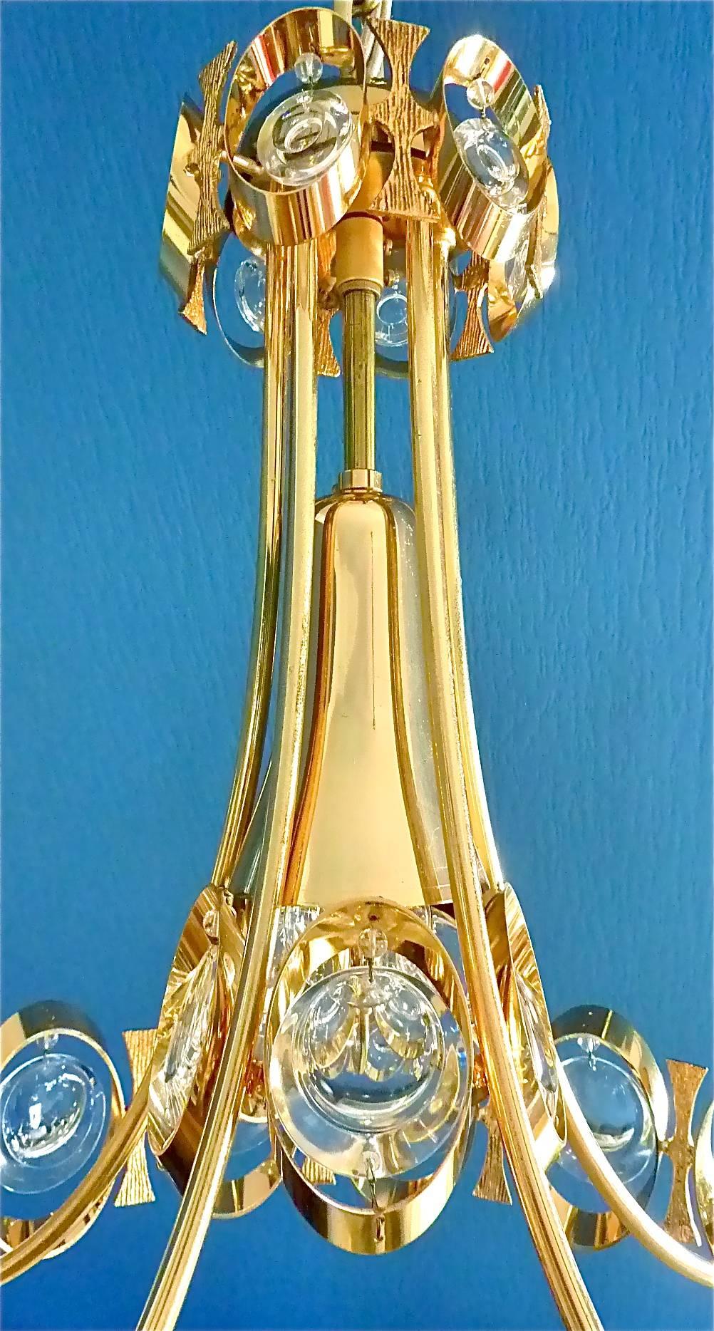 Großer Palwa-Kronleuchter, Op Pop Art, vergoldetes Messing, optische Kristallglasscheiben, 1960er Jahre im Angebot 2