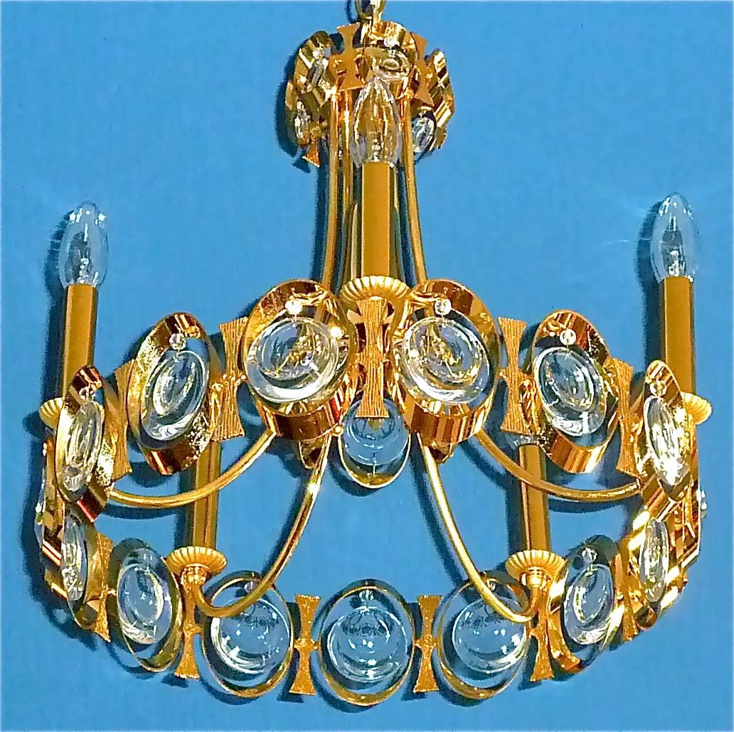 Großer Palwa-Kronleuchter, Op Pop Art, vergoldetes Messing, optische Kristallglasscheiben, 1960er Jahre im Angebot 3