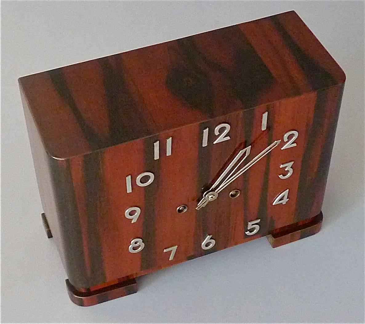 Great Art Deco Bauhaus Rosewood Chrome Mantle Desk Clock 1930 Kienzle Junghans In Good Condition In Nierstein am Rhein, DE