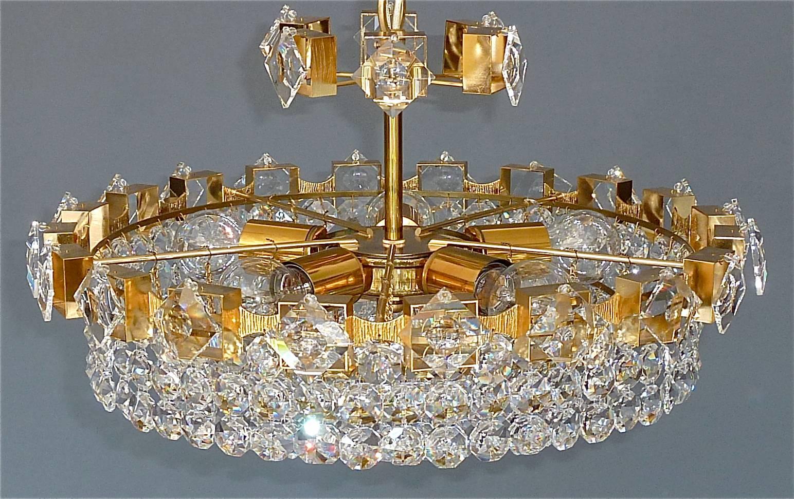 Mid-20th Century Large Palwa Chandelier Gilt Brass Faceted Crystal Glass 1960 Lobmeyr Style For Sale