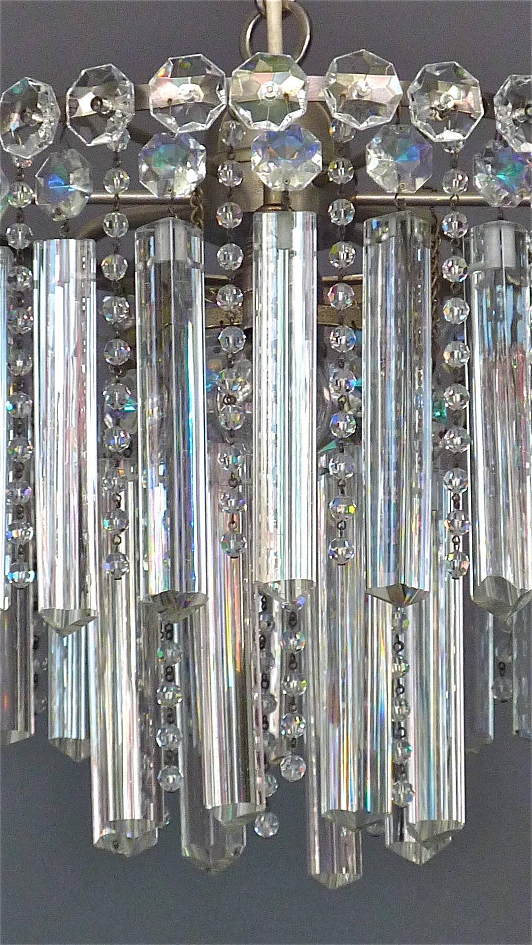 Mid-Century Modern Precious Bakalowits or Lobmeyr Faceted Crystal Glass Chandelier, Austria, 1950s