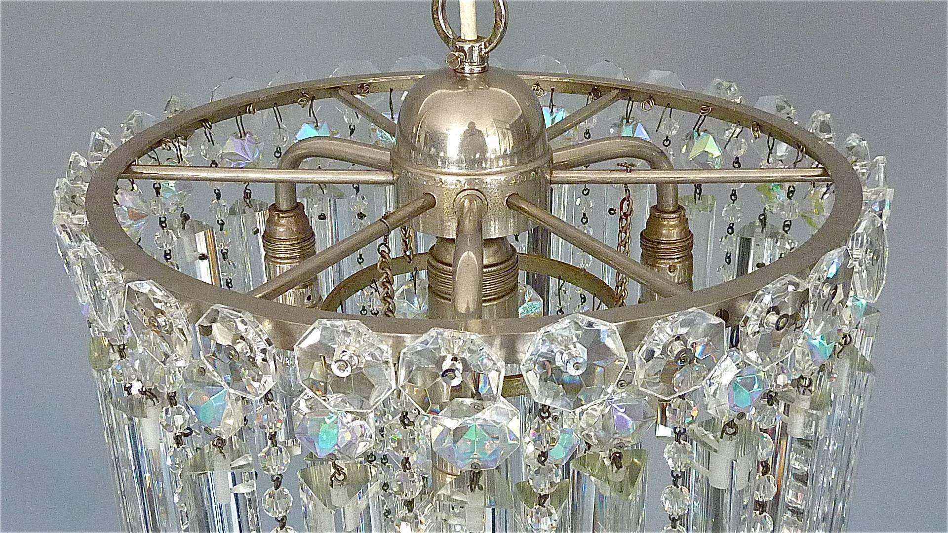 Precious Bakalowits or Lobmeyr Faceted Crystal Glass Chandelier, Austria, 1950s In Good Condition In Nierstein am Rhein, DE