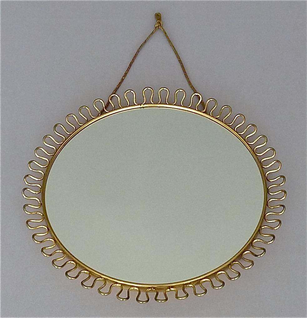 Mid-Century Modern Pair of Round Wall Mirrors, Josef Frank Svenskt Tenn Sweden Brass Sunburst 1950s
