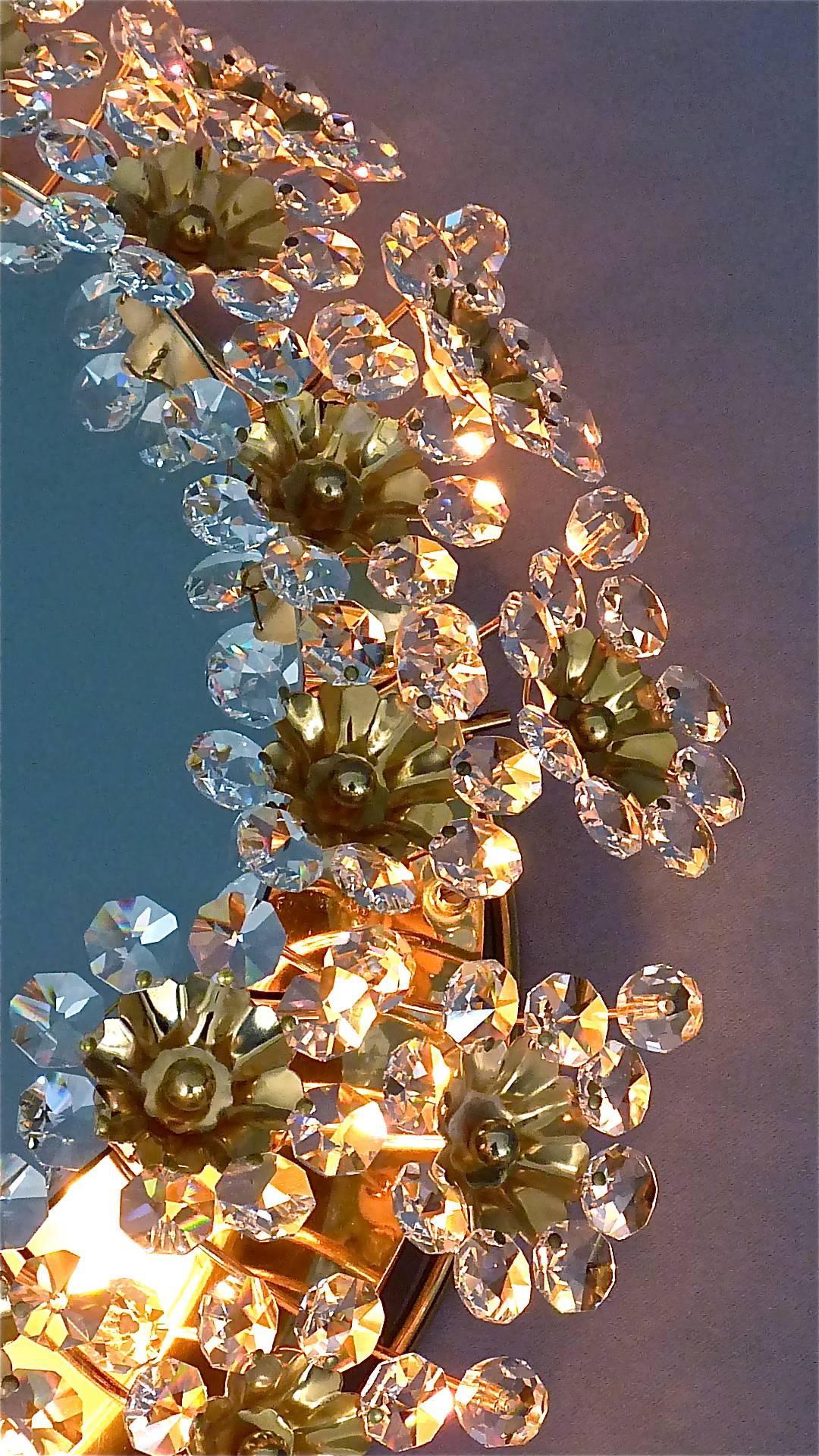 Large Palwa Backlit Mirror Oval Gilt Faceted Crystal Glass Flower 1970s For Sale 2