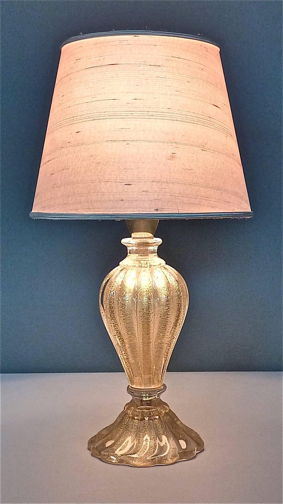 Murano Glass Golden Italian Barovier & Toso Murano Art Glass Table Lamp with Silk Shade 1950s