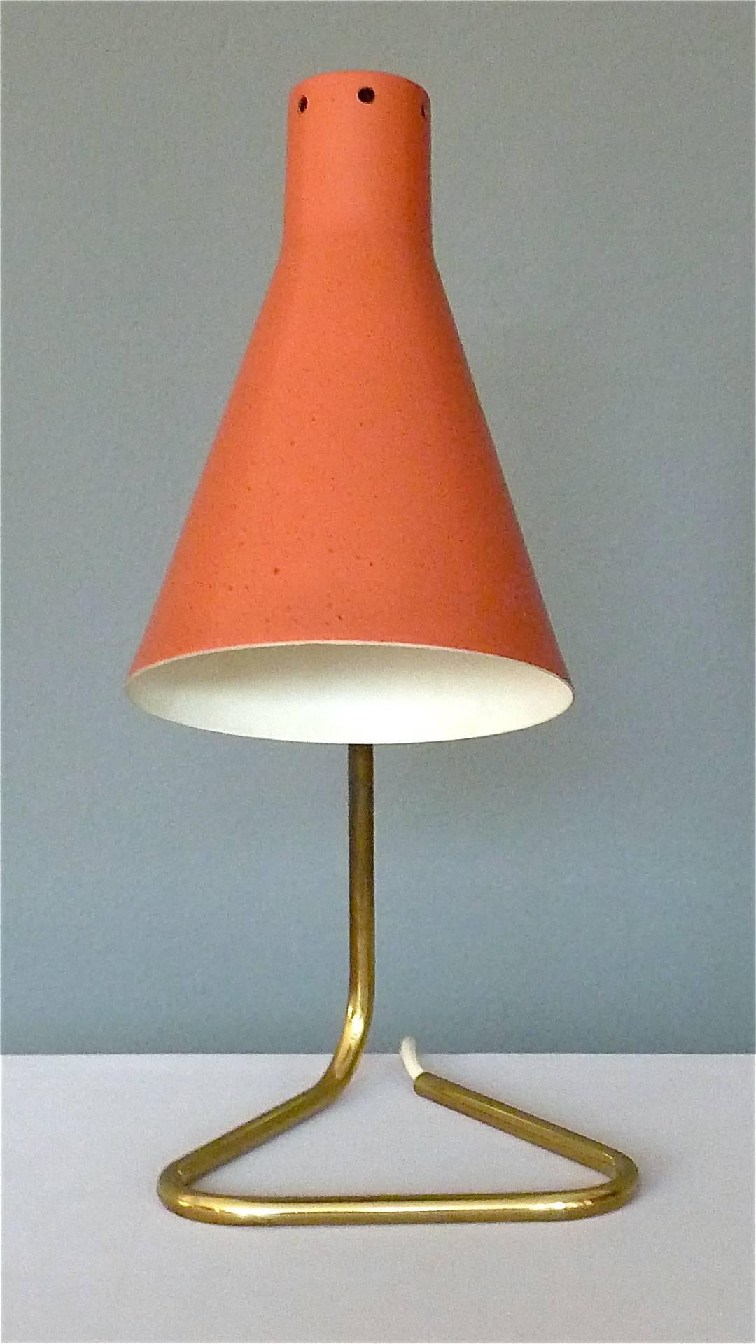 Mid-Century Modern Great 1950s Red Enameled Triangle Brass Table Wall Lamp Stilnovo Arteluce Kalmar