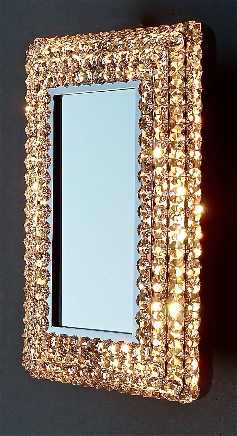 er funkelnder Palwa-Spiegel aus Chrom und Messing mit facettiertem Kristallglas, 1960er Jahre (Mitte des 20. Jahrhunderts) im Angebot