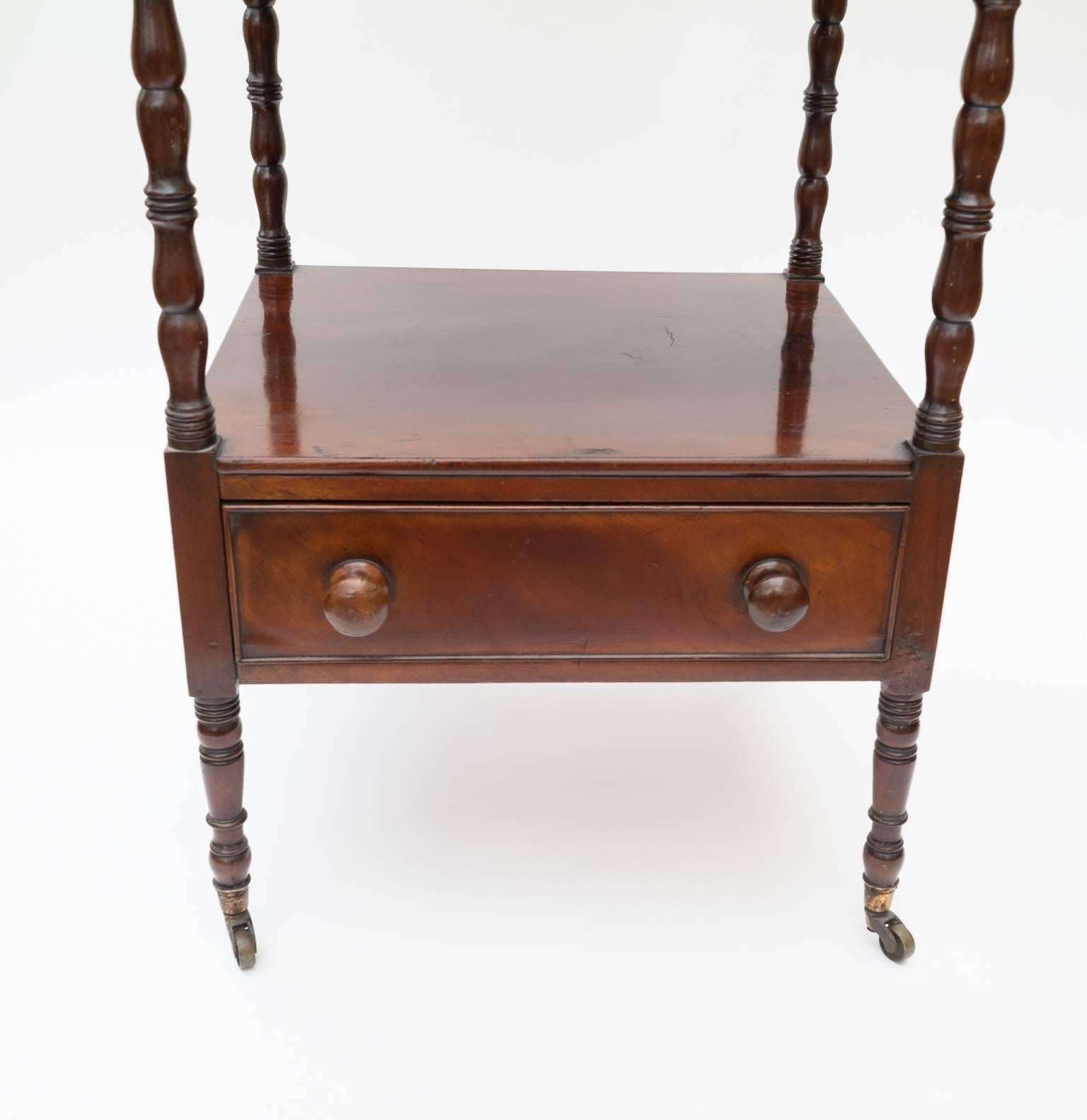 English 19th Century Regency Mahogany Four-Tier Whatnot Rising Reading For Sale