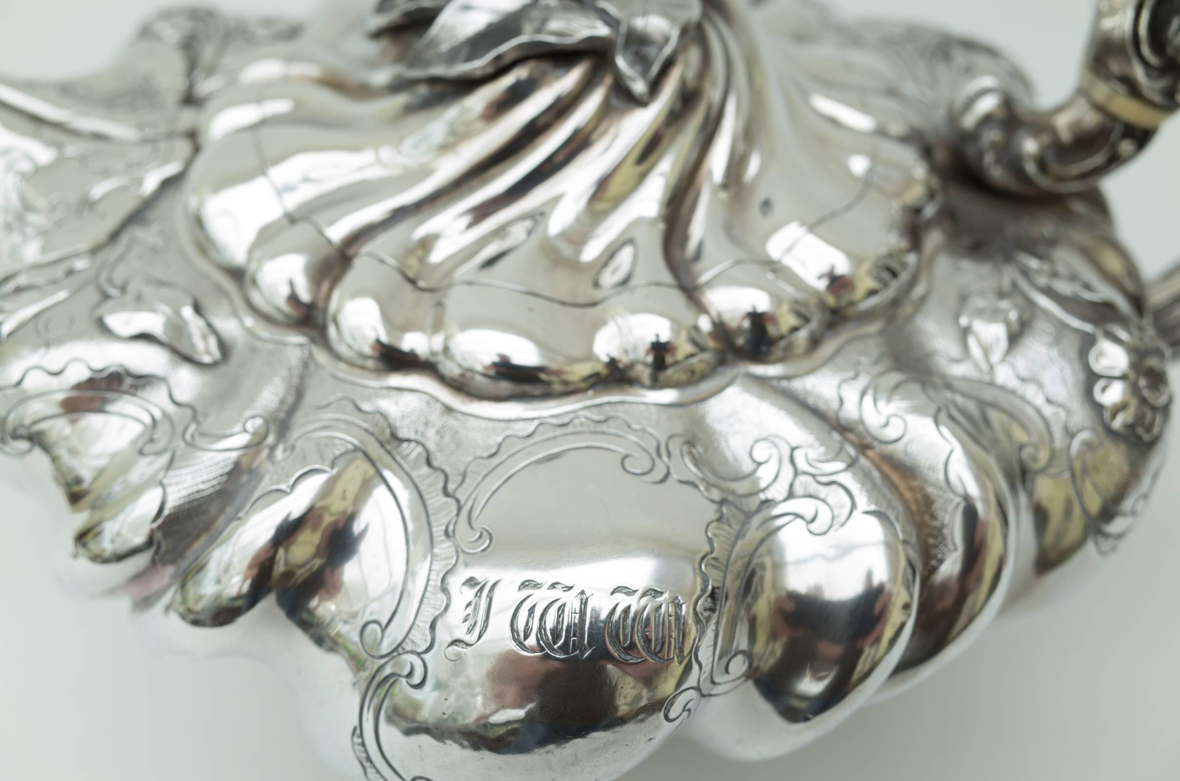 Mid-19th Century 19th Century William IV Charles Emes Three-Piece Silver Tea Set For Sale