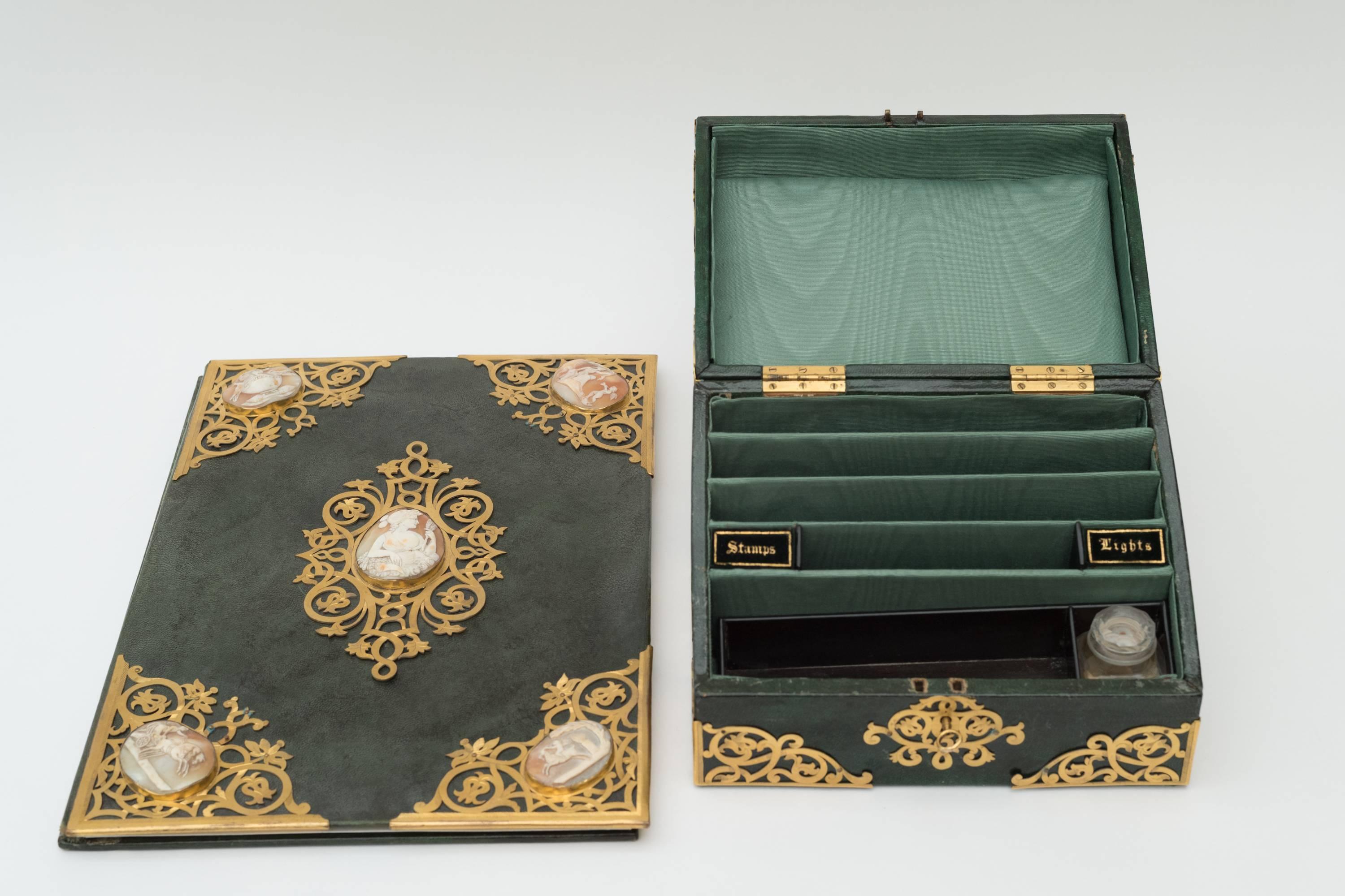 Victorian 19th Century Green Leather Bound Writing Box Blottter Cameo Gilded For Sale