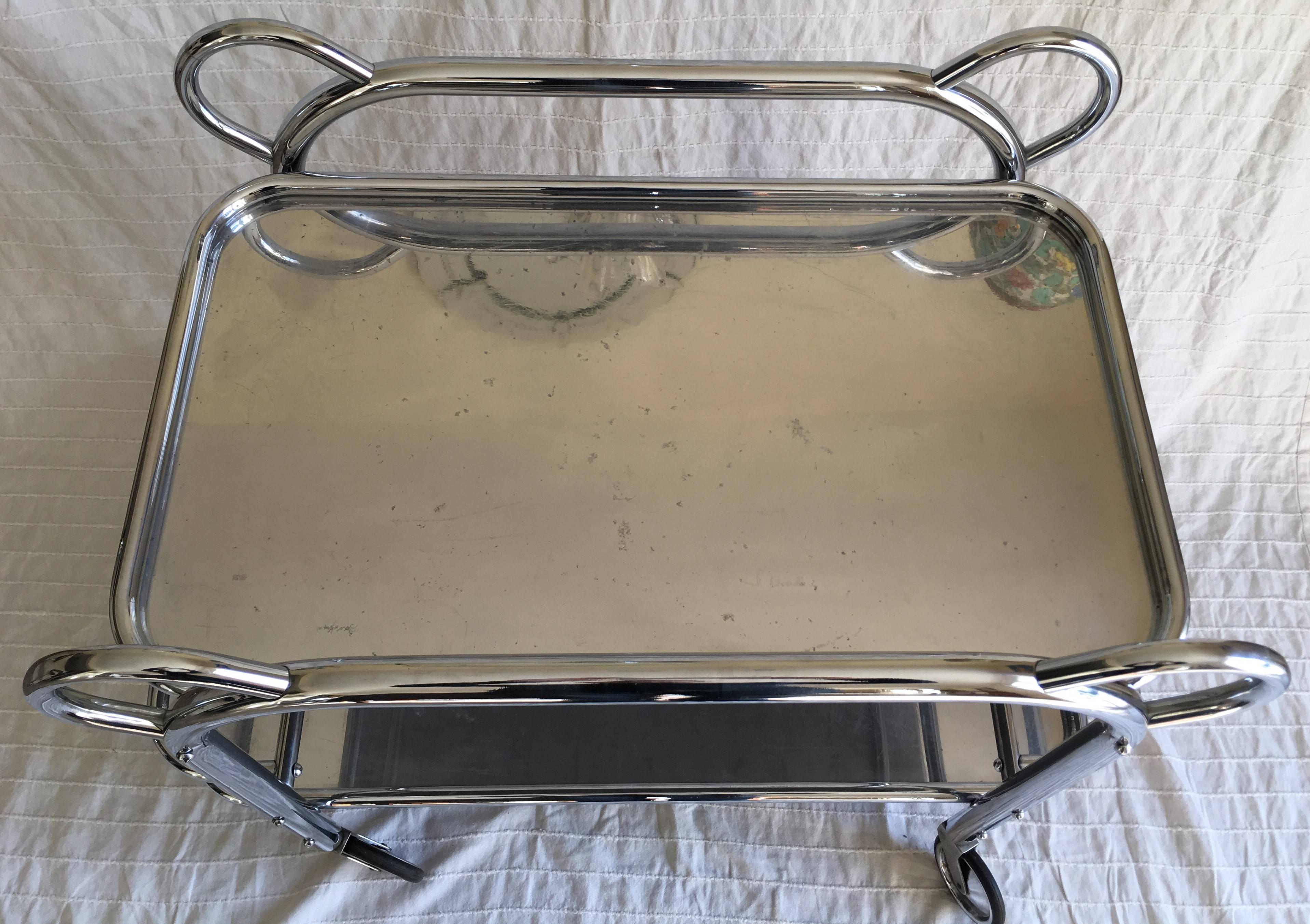 Mid-20th Century Art Deco Chrome Plated Tubular Steel Bar Cart with a Removable Tray, Marked For Sale