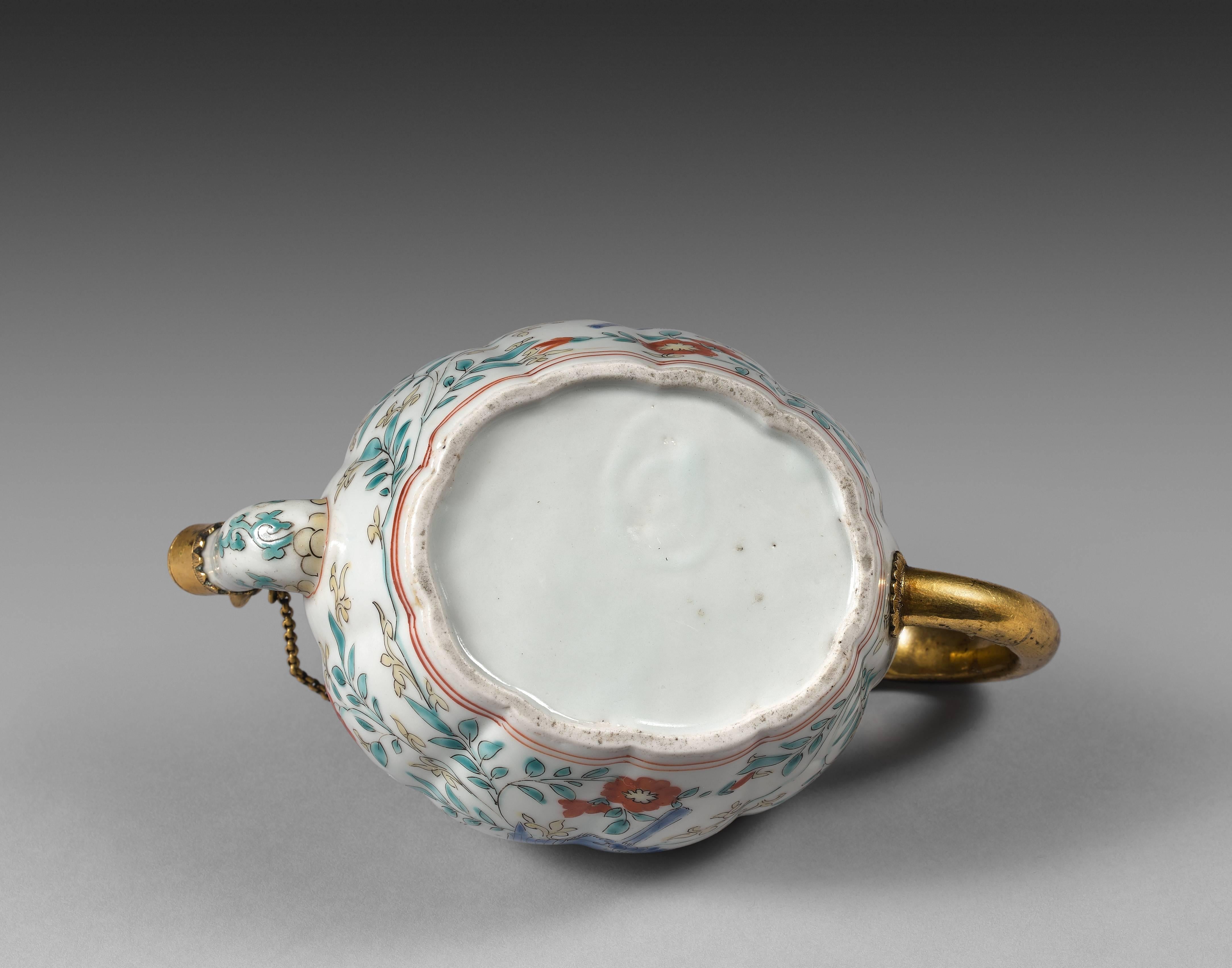 Edo 17th Century Japanese Kakiemon Porcelain Teapot with Dutch Silver-Gilt Mounts For Sale
