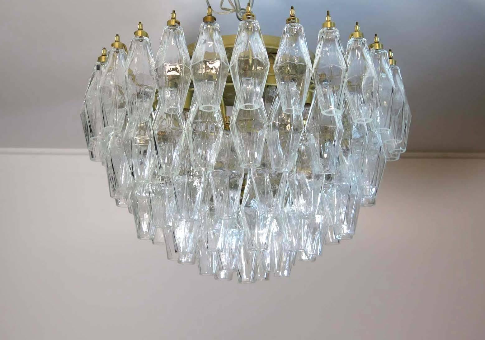 Elegant Italian ceiling light made from 84 beautiful Murano transparent glasses 
