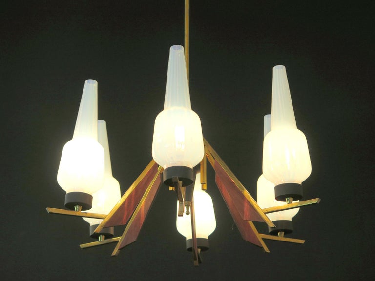 1950s Vintage Italian Chandelier In Arredoluce Stilnovo Style 1950s Vintage Italian Chandelier In Arredoluce Stilnovo Style Opalino Glasses For 3