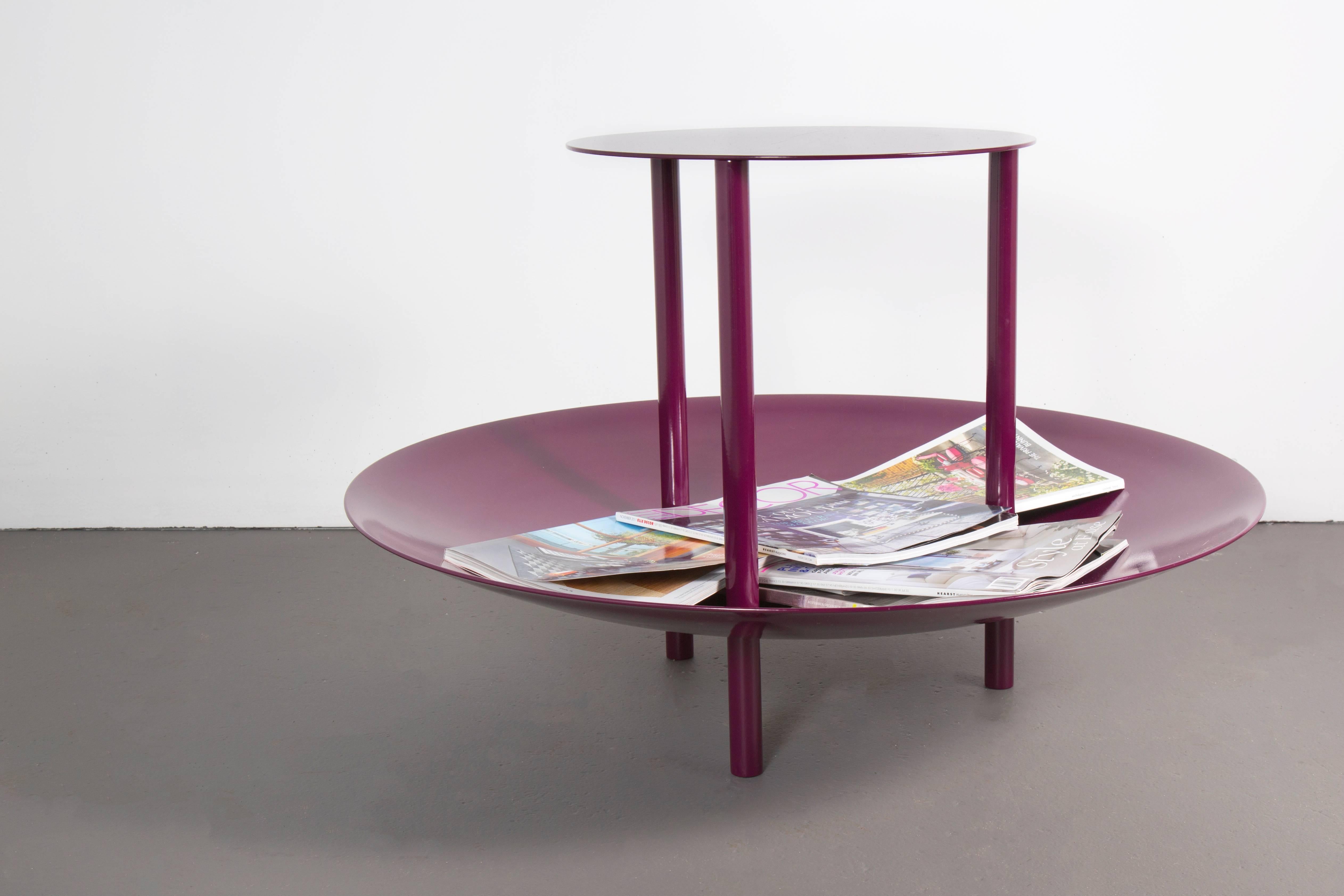 Contemporary Powder-Coated Magazine Rack Side Table and Catchall Yellow In New Condition For Sale In Chicago, IL