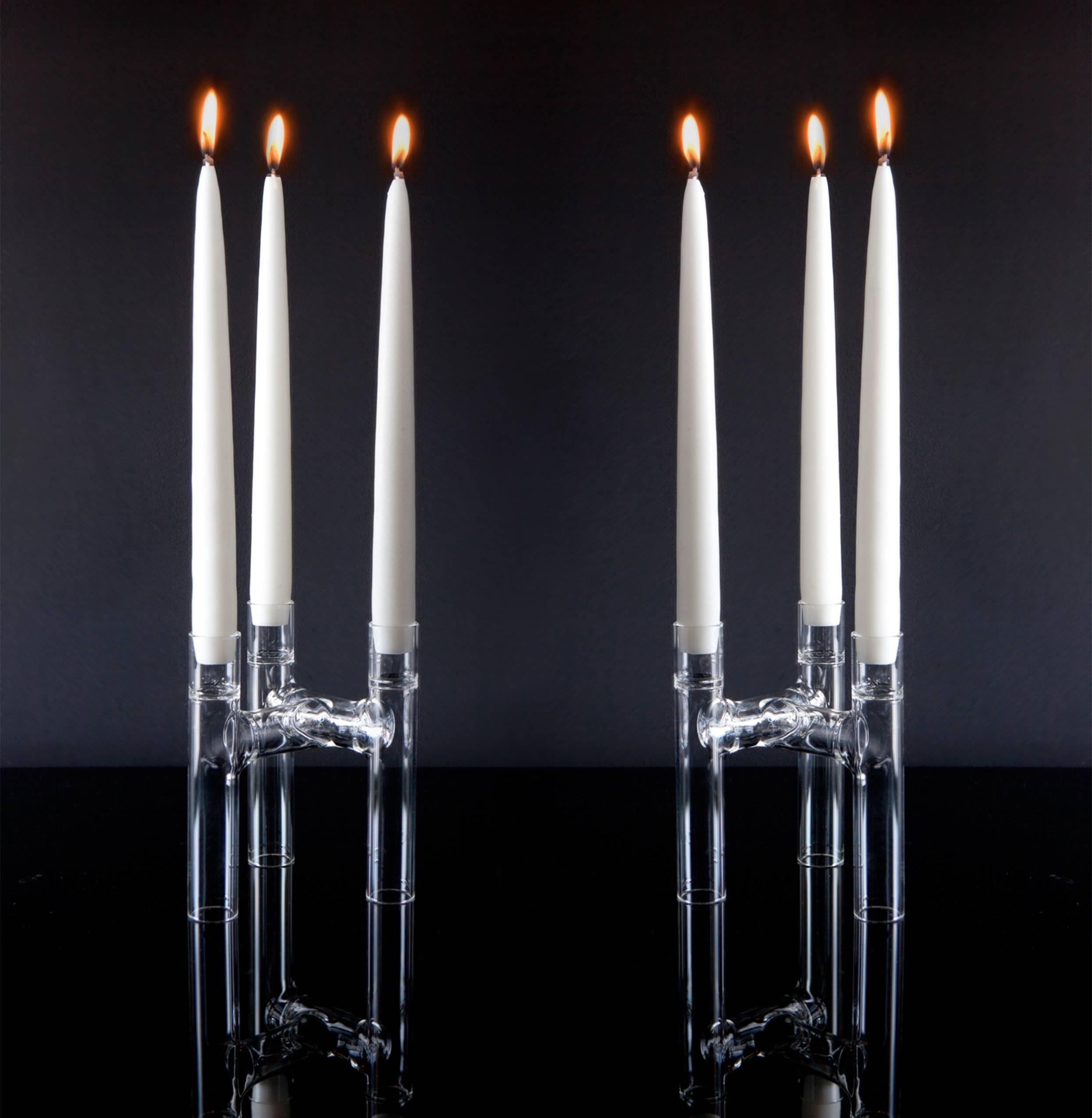 XXIe siècle et contemporain Fferrone Set of 2 Contemporary  Trio de candélabres/vases Bud tchèques en verre transparent en vente