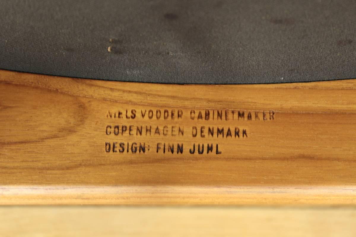 Finn Juhl NV48 Teak Armchair Manufactured by Niels Vodder, Denmark 3